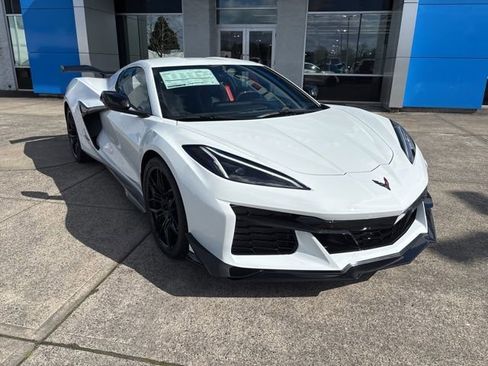 New 2026 Chevrolet Corvette Z06 image 2