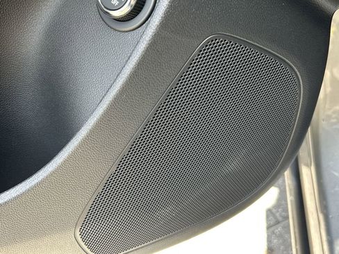 New 2025 Buick Envista Avenir image 21