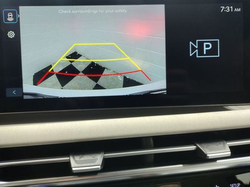 Certified 2025 Hyundai Tucson SEL image 9