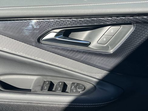 New 2026 Chevrolet Blazer EV LT image 13