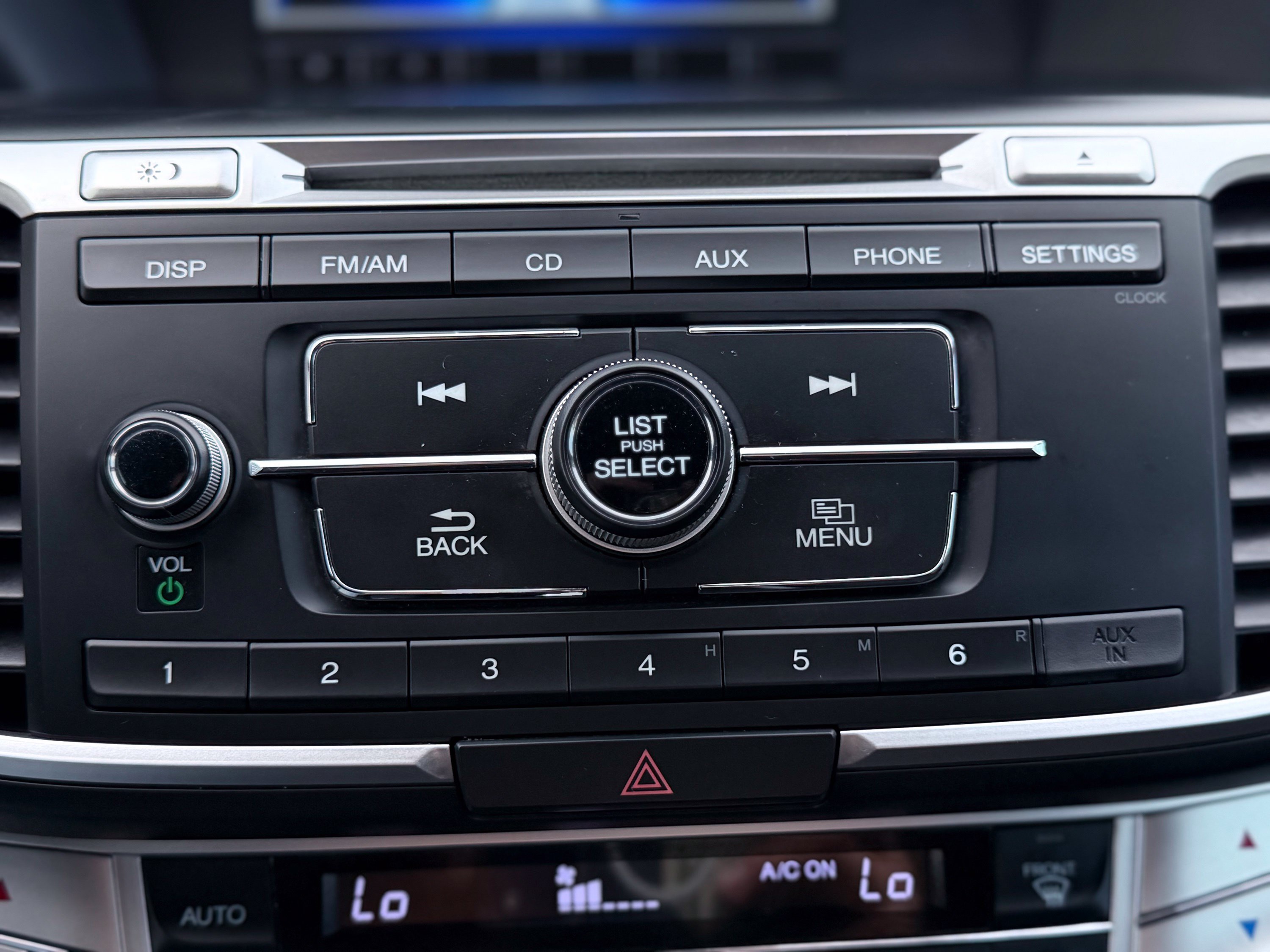 Used 2015 Honda Accord EX image 32