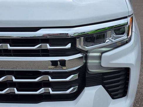 Used 2025 Chevrolet Silverado 1500 LTZ w/ Max Trailering Package AWD/4WD image 3