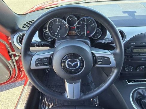 Used 2006 MAZDA MX-5 Miata 3rd Generation Limited image 19