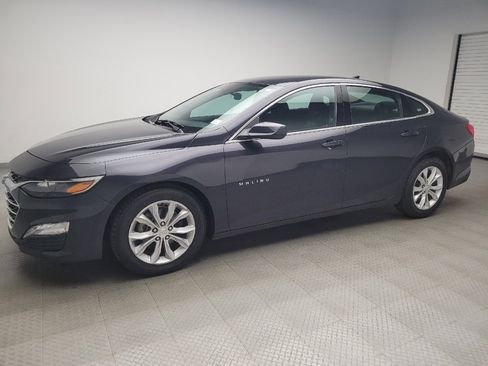 Used 2023 Chevrolet Malibu LT FWD image 2