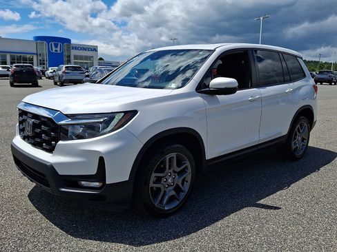 Used 2023 Honda Passport EX-L image 3