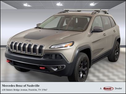 Used 2016 Jeep Cherokee Trailhawk w/ Comfort/Convenience Group