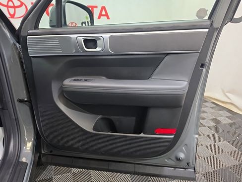 Used 2025 Hyundai Santa Fe SEL image 12