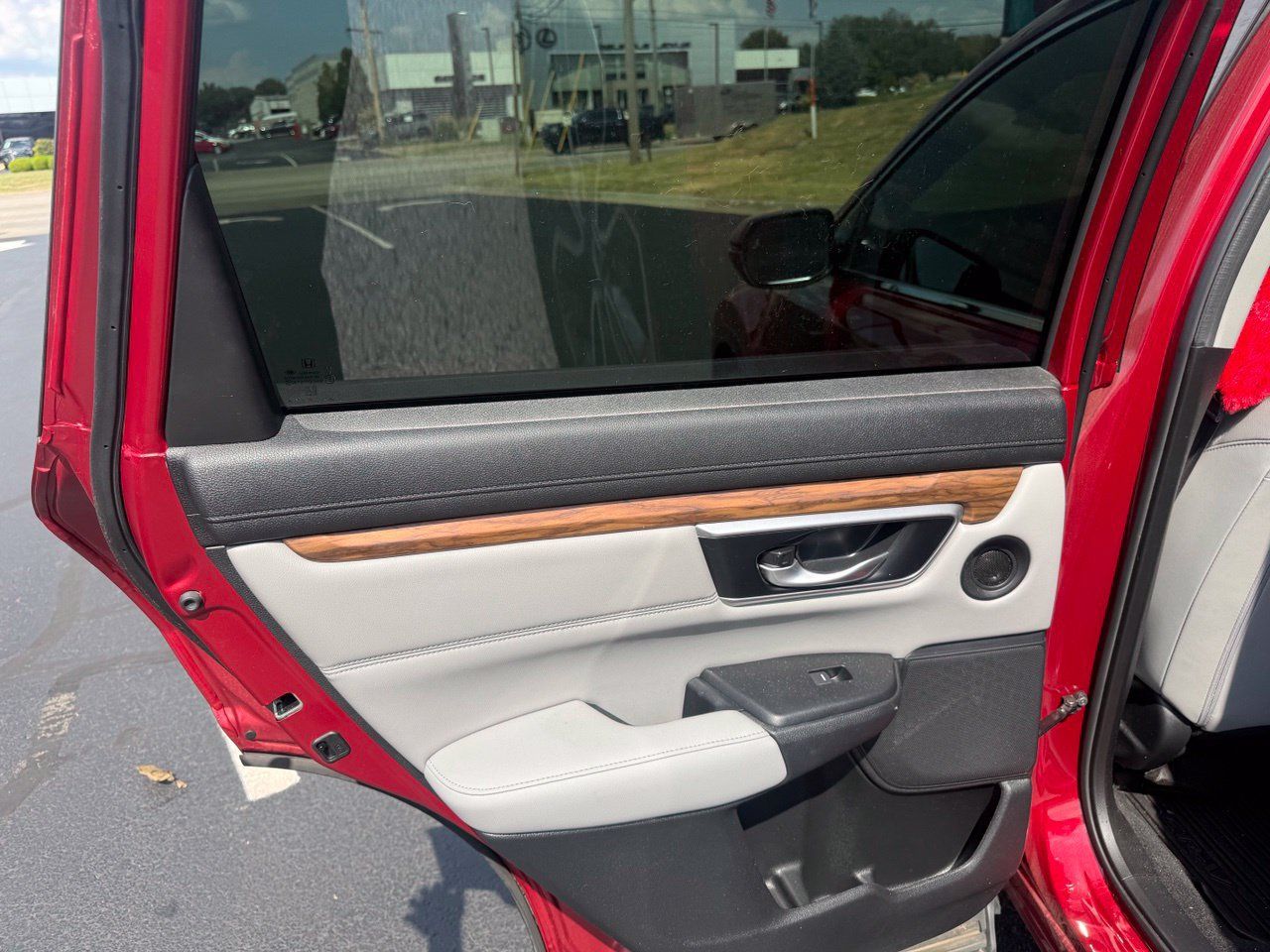 Used 2022 Honda CR-V EX-L image 8