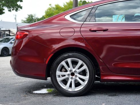 Used 2015 Chrysler 200 Limited FWD image 31