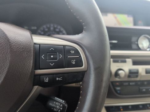 Used 2016 Lexus ES 350 image 23