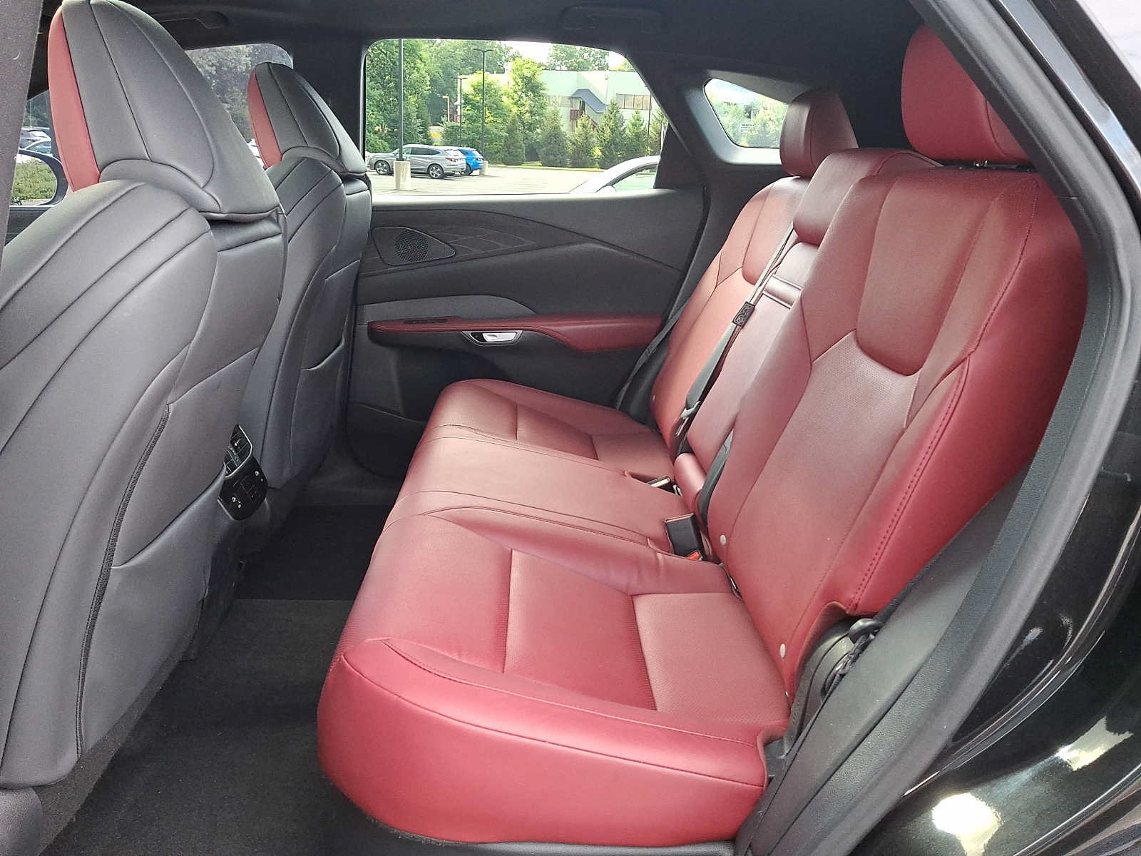 Used 2023 Lexus RX 350 F Sport w/ Accessory Package AWD/4WD image 10