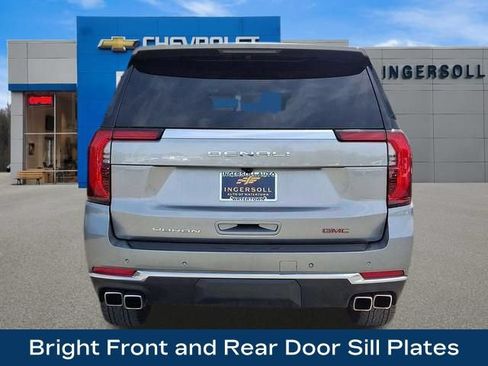 Used 2025 GMC Yukon Denali AWD/4WD image 31
