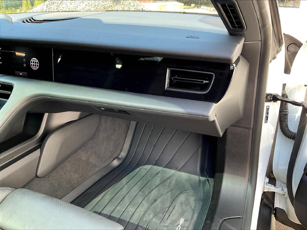 Certified 2024 Porsche Taycan RWD image 19