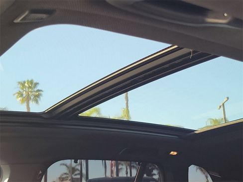 Used 2023 BMW X5 M50i w/ Executive Package image 19