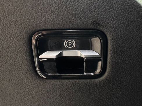 Used 2023 Mercedes-Benz S 580 4MATIC Sedan image 17