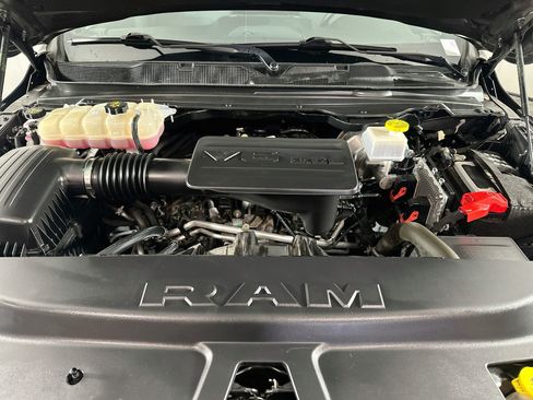 Used 2023 RAM 1500 Big Horn AWD/4WD image 31
