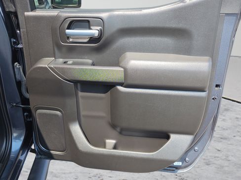 Used 2021 Chevrolet Silverado 1500 Custom w/ LPO, Dark Essentials Package AWD/4WD image 37