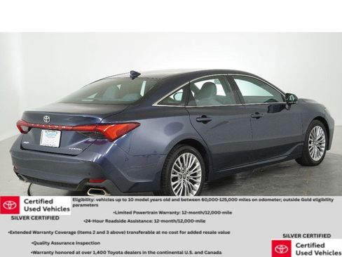 Used 2019 Toyota Avalon Limited w/ Advanced Safety Package FWD image 4