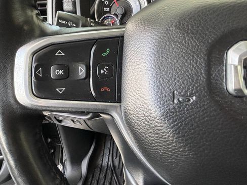 Used 2020 RAM 1500 Laramie RWD image 17