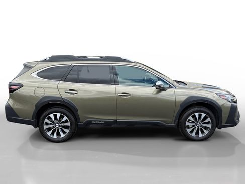 Used 2023 Subaru Outback Touring XT AWD/4WD image 6