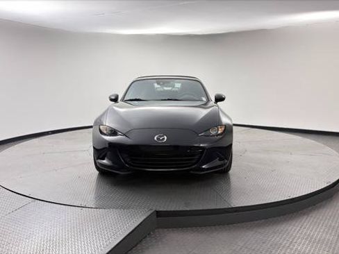 Used 2023 MAZDA MX-5 Miata Grand Touring w/ Weather Package RWD image 43