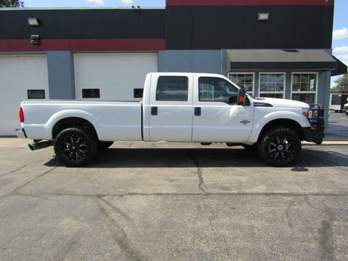 Used 2014 Ford F250 XL w/ Power Equipment Group image 9