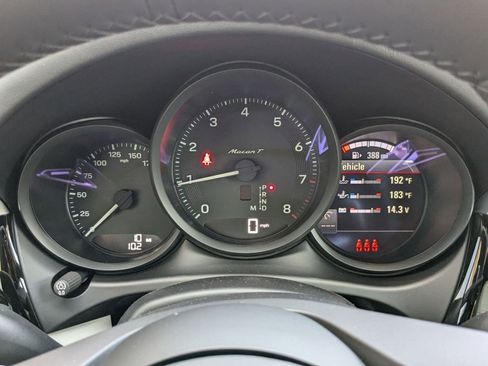 Used 2025 Porsche Macan Turbo image 16