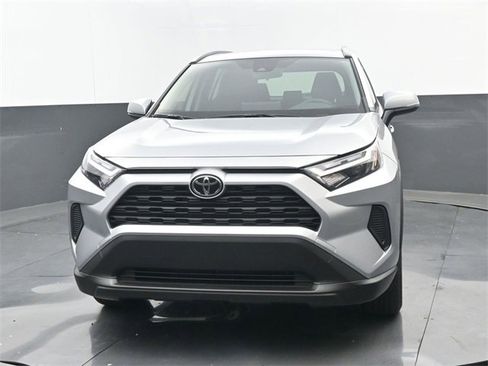 New 2025 Toyota RAV4 XLE image 19