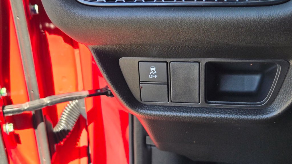 Used 2025 Honda HR-V Sport image 17