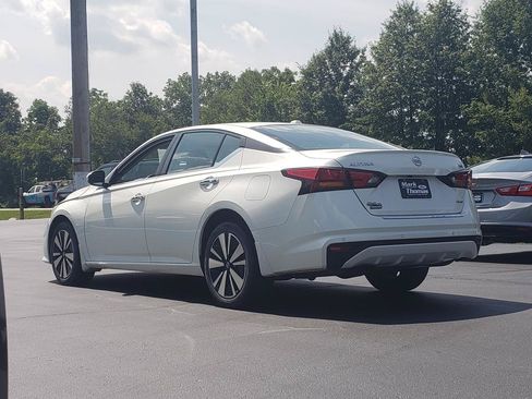 Used 2021 Nissan Altima 2.5 SV AWD/4WD image 5