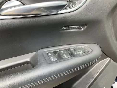 Used 2021 Cadillac XT5 Premium Luxury image 13