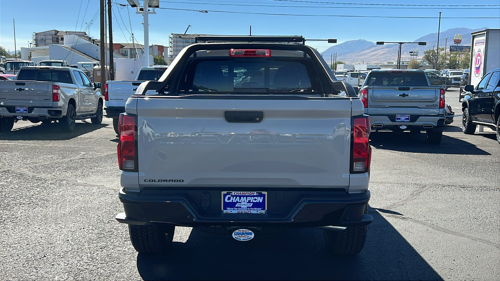 New 2026 Chevrolet Colorado Trail Boss w/ Midnight Edition AWD/4WD image 6