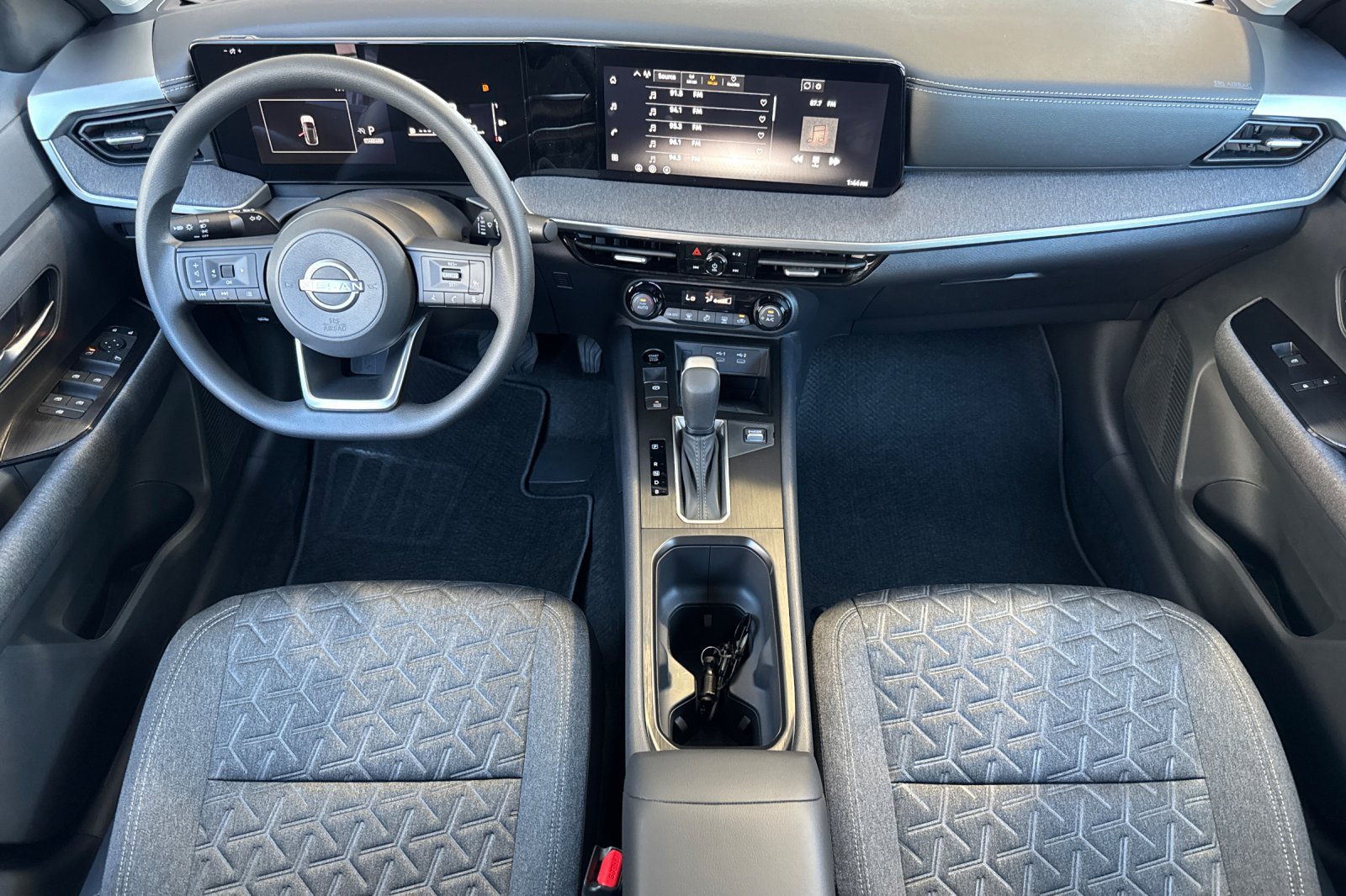 Certified 2026 Nissan Kicks SV w/ Charging Package FWD image 13