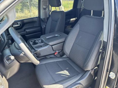 Certified 2022 Chevrolet Silverado 1500 Custom AWD/4WD image 22