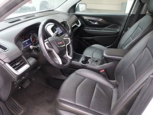 Used 2019 GMC Terrain SLT w/ Preferred Package image 10