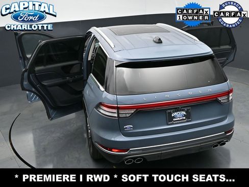 Used 2025 Lincoln Aviator Premiere image 32