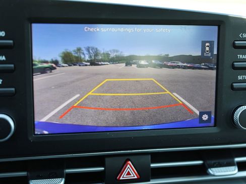 Certified 2023 Hyundai Elantra SEL FWD image 23