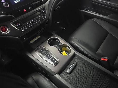 Used 2022 Honda Pilot Special Edition image 27