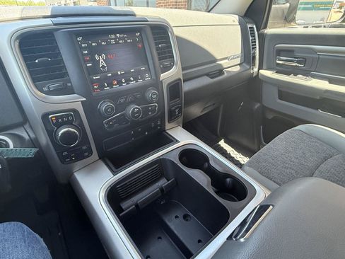 Used 2019 RAM 1500 Big Horn AWD/4WD image 24