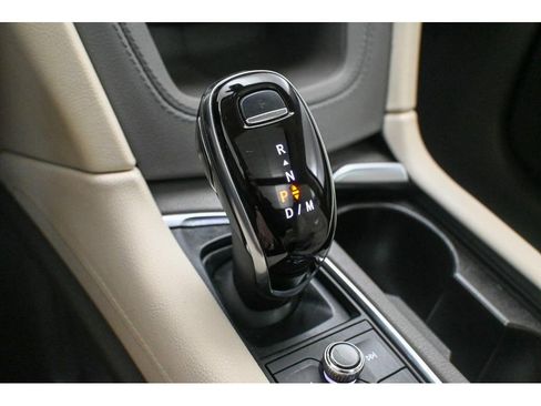 Used 2022 Cadillac XT5 Premium Luxury image 42