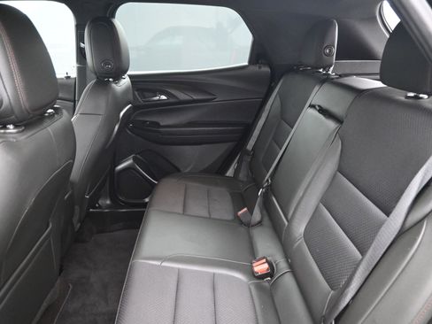 Used 2022 Chevrolet TrailBlazer RS w/ Sun and Liftgate Package image 15