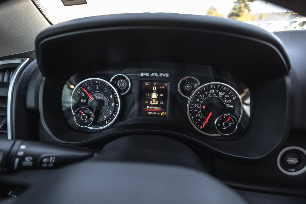 Used 2020 RAM 1500 Big Horn AWD/4WD image 13