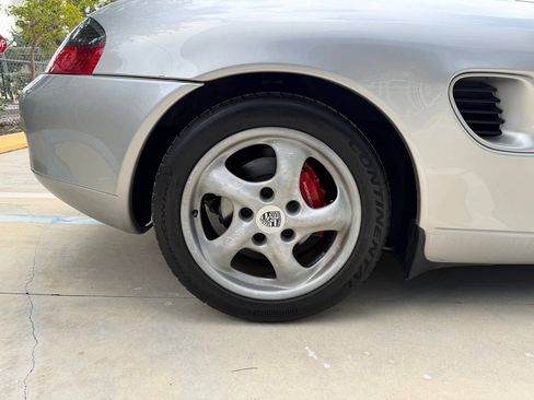 Used 1997 Porsche Boxster RWD image 17