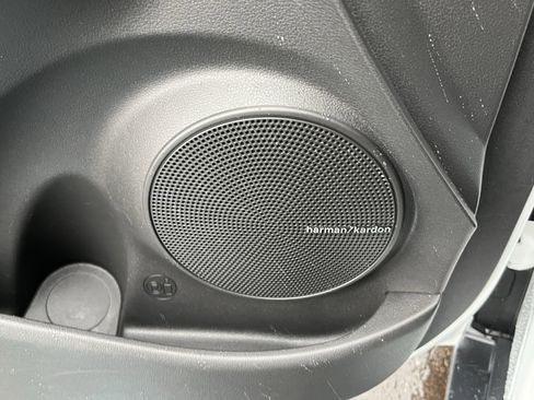 Certified 2022 Hyundai Kona Limited image 19