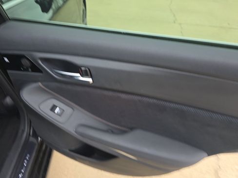 Used 2020 Toyota Avalon Touring w/ Advanced Safety Package image 27