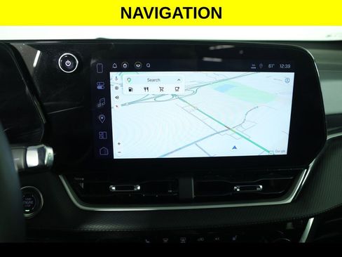 Used 2025 Chevrolet Equinox LT image 6