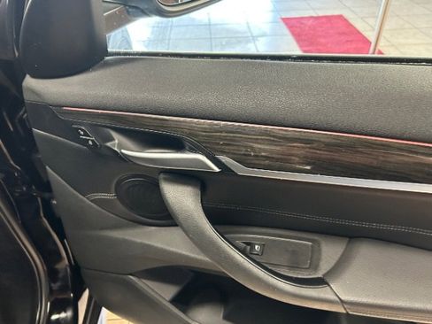 Used 2018 BMW X1 xDrive28i image 10