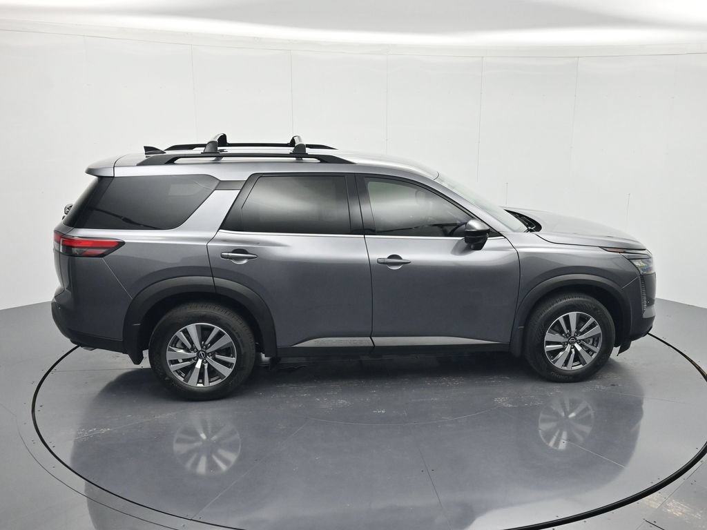 New 2026 Nissan Pathfinder SL w/ Cargo Package FWD image 32
