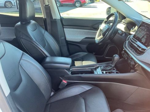 Used 2022 Jeep Compass Latitude AWD/4WD image 18