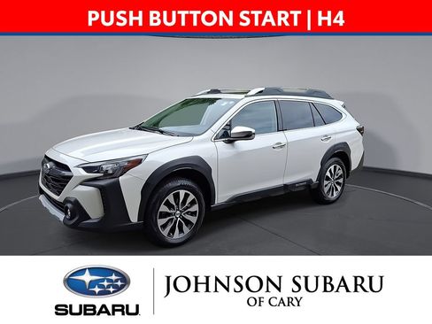Used 2023 Subaru Outback Touring w/ Tech Package 3 AWD/4WD image 9